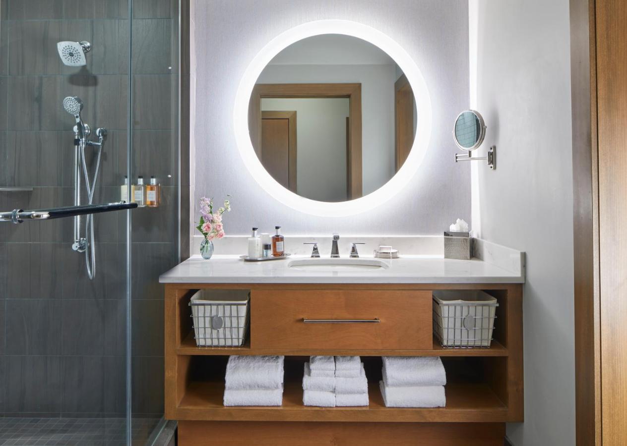 The Hotel Landing Wayzata Ngoại thất bức ảnh