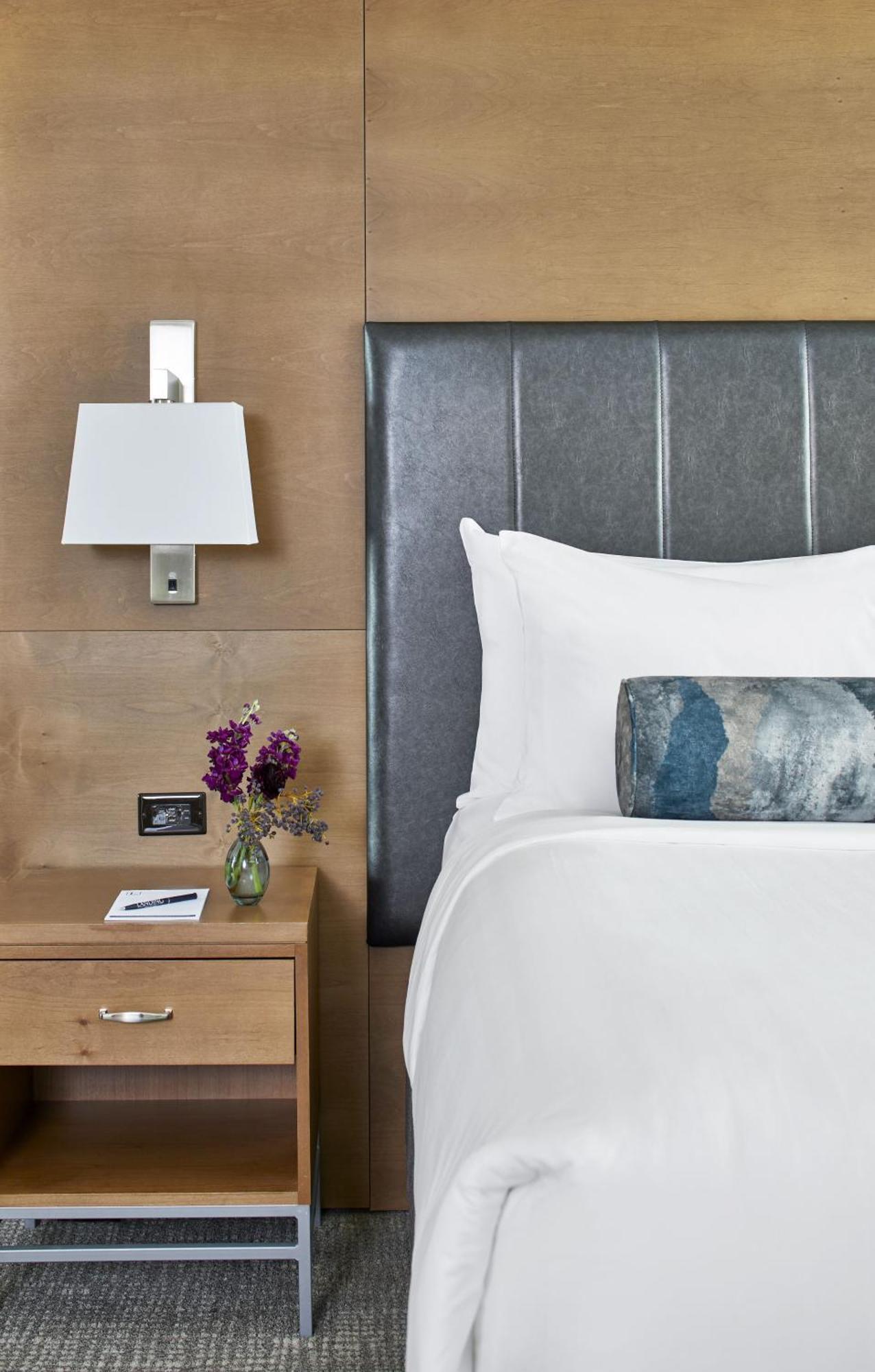 The Hotel Landing Wayzata Ngoại thất bức ảnh